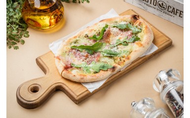 Solo фирменная пицца Pesto