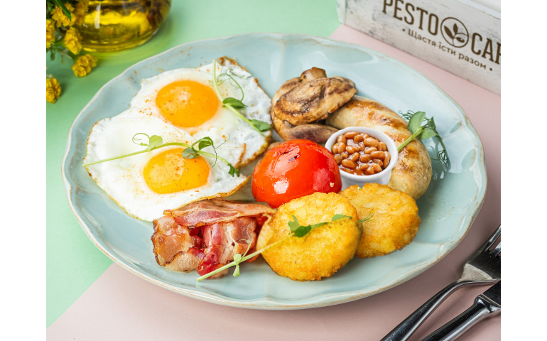 English breakfast – Pesto Cafe