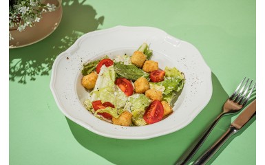 Салат Цезарь постный