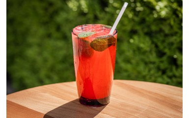 Лимонад клубничный