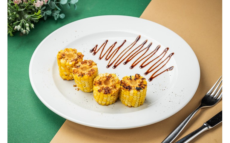 Кукурудза на грилі – Pesto Cafe